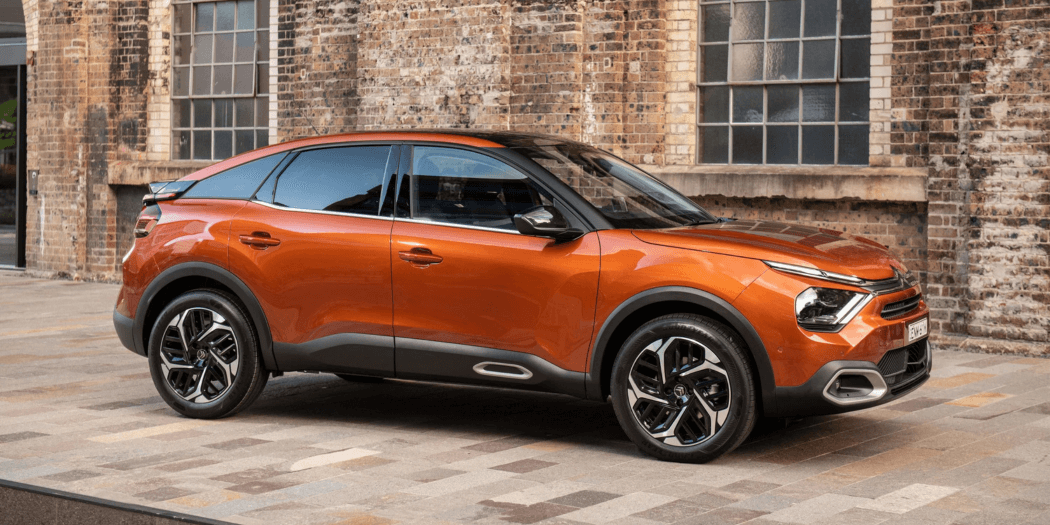 Citroen C4 iznajmljivanje u Zrenjaninu Rent a Car Condor